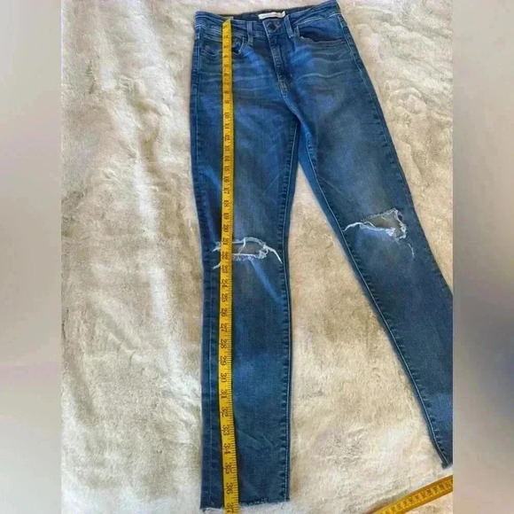Levi's® Premium 721 HIGH RISE SKINNY WOMEN'S JEANS size 27 - Picture 14 of 16
